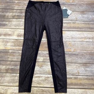 LYSSE Trent Buffed Suede Ponte Pull On Leggings petite